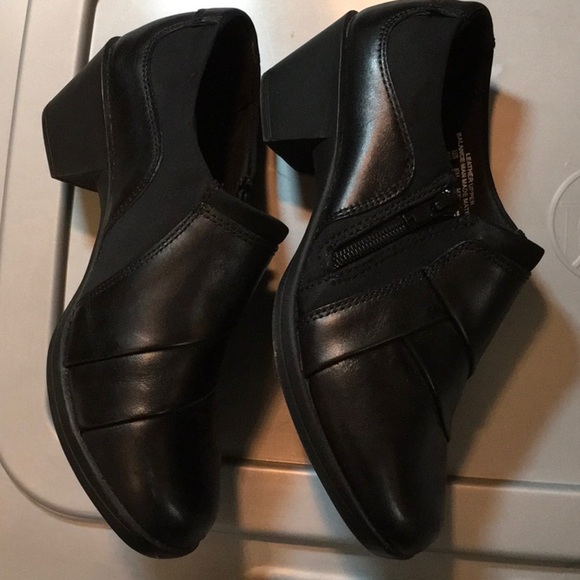 Women’s I ❤️Comfort MEMO TECH black side zip Sz 6 shoes - Picture 4 of 8